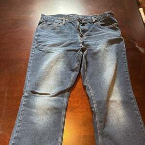 Old Navy Men's Boot-Cut Built-In Flex Jeans 38x32